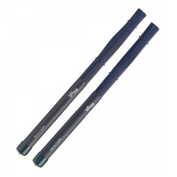 Черные нейлоновые щетки Stagg с резиновыми ручками