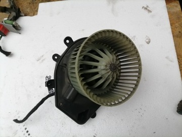 DMYCHADLO VENTILACE ZÁSTRČKA VW PASSAT B5