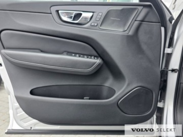 Volvo XC60 II Crossover D5 235KM 2020 Volvo XC 60 FV23 Inscription B5 D 235KM Masaż Went, zdjęcie 13