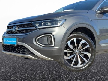 Volkswagen T-Roc I SUV Facelifting 1.5 TSI ACT 150KM 2023 Volkswagen T-Roc 1.5 TSI Style 150KM, Manual, Serwis ASO, Maly przebieg, F, zdjęcie 7