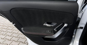 Mercedes Klasa A W177/V177 Sedan Facelifting 2.0 220 190KM 2023 Mercedes-Benz Klasa A Salon PL 4Matic AMG Line Kamera MBUX CarPlay Android, zdjęcie 23