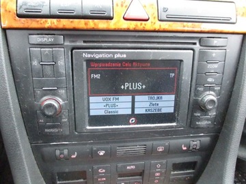 AUDI A6 C5 LIFT RADIO NAVIGATION PLUS 4B0035192K
