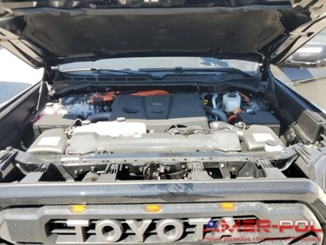 Toyota Tundra II 2024 Toyota Tundra _CREWMAX LIMITED_Hybryda_4x4_2024r 3.4 Hybryda 437KM, zdjęcie 10