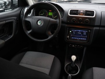 Skoda Fabia II Kombi 1.2 70KM 2009 Skoda Fabia 1.2 12V, Klima, El. szyby, zdjęcie 6