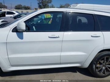 Jeep Grand Cherokee IV 2019 Jeep Grand Cherokee 2019r, Trackhawk, 6.2L, 4x4 6.2 Benzyna 707KM, zdjęcie 4