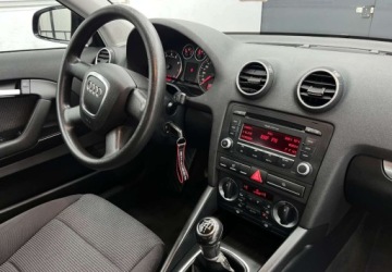 Audi A3 8P 2008 Audi A3 3-drzwiowe 1.6 benzyna oplacony serwisowany bezwypadkowy Polec, zdjęcie 6