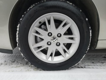 Peugeot 207 Hatchback 5d 1.4 16V 88KM 2007 Peugeot 207 1.4 16V 88KM Klimatyzacja Isofix, zdjęcie 23