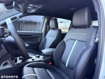 Ford Ranger VI 2025 Ford Ranger Ford Ranger 2.3 EcoBoost PHEV e-4WD DC Stormtrak 2.3 281KM, zdjęcie 13