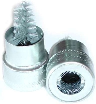 ПРОВОЛОЧНАЯ ЩЕТКА ДЛЯ КЛЕММ И СТОЛБОВ АККУМУЛЯТОРНОЙ БАТАРЕИ