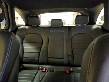 Mercedes GLC C253 2021 Mercedes-Benz GLC 300 4Matic 2021 2.0 Benzyna 255KM, zdjęcie 10
