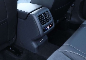 Volkswagen T-Roc I SUV Facelifting 1.5 TSI ACT 150KM 2026 Volkswagen T-Roc LED Matrix, Climatronic, dostepny od reki 1.5 Benzyna, zdjęcie 17