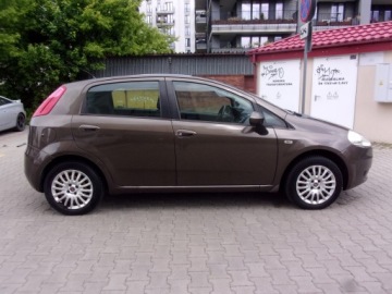 Fiat Punto Grande Punto Hatchback 5d 1.4 8v 77KM 2009 Fiat Punto Salon-Pl, zdjęcie 8
