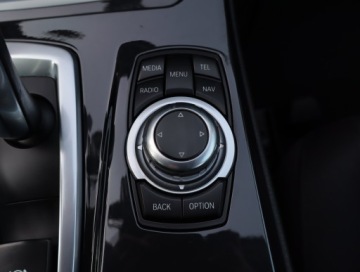 BMW Seria 5 F10-F11 Touring Facelifting 525d 218KM 2015 BMW 5 525d xDrive, 214 KM, 4X4, Automat, Navi, zdjęcie 20