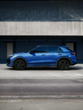 Volkswagen T-Roc I SUV Facelifting 1.5 TSI ACT 150KM 2026 Volkswagen T-Roc Wersja R-Line 1.5 eTSI 150 KM DSG, zdjęcie 13