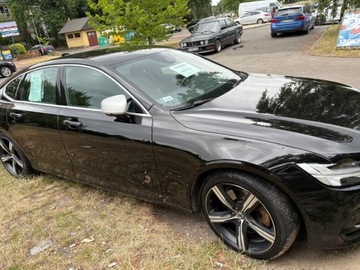 Volvo S90 II Sedan 2.0 D5 235KM 2017 Volvo S90 D5, R-Design, 4x4, 2.0L 2.0 Diesel 235KM, zdjęcie 3