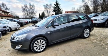 Opel Astra J Sports Tourer 1.4 Turbo ECOTEC 140KM 2011 Opel Astra BENZYNA nawigacja pol SKORA super okazja POLECAMY 1.4, zdjęcie 25