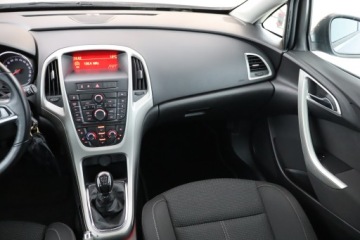 Opel Astra J Hatchback 5d 1.4 Turbo ECOTEC 140KM 2012 Opel Astra 1.4 T, Klima, Tempomat, Parktronic, zdjęcie 7