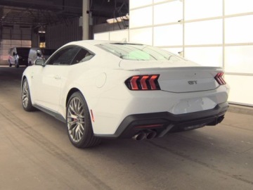 Ford Mustang VI 2025 Ford Mustang Gt Premium Fastback 2025 5.0 Benzyna 486KM, zdjęcie 2