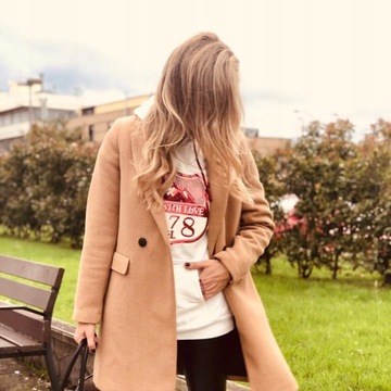 płaszcz o męskim kroju tomboy camel Zara XS