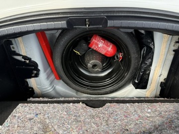 Toyota Yaris III Hatchback 5d 1.0 VVT-i 69KM 2012 Toyota Yaris Salon Polska . Bezwypadkowy. Navigacj, zdjęcie 21