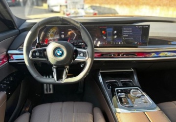 BMW Seria 7 G70 Sedan Plug-In 3.0 M60e 571KM 2026 BMW Seria 7 BMW Bonkowscy 3.0 Hybryda Plug-in 571KM, zdjęcie 6