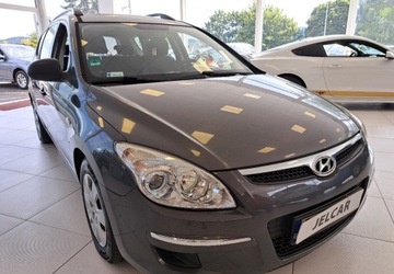 Hyundai i30 I CW 1.6 CRDi 90KM 2008 Hyundai i30 1,6 CRDi CW Kombi 1.6 Diesel 90KM, zdjęcie 3