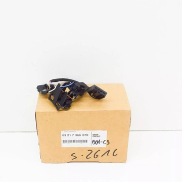 BMW 4 F33,F83 REAR RIGHT TAIL LIGHT BULB DRŽÁK 63217366070 7366070