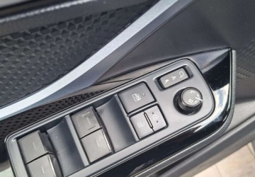 Toyota C-HR I Crossover Facelifting 2.0 Hybrid Dynamic Force 184KM 2021 Toyota C-HR Toyota C-HR 2.0 Hybryda 184KM, zdjęcie 30