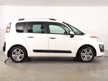 Citroen C3 Picasso 1.2 PureTech 110KM 2015 Citroen C3 Picasso 1.2 PureTech, Salon Polska, zdjęcie 5