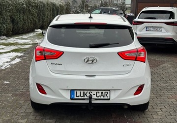 Hyundai i30 II Wagon Facelifting 1.6 GDI 135KM 2016 Hyundai i30 1,6 GDI 135KM Climatronic Kamera Led Navi Bezwypadkowy SERWIS, zdjęcie 3