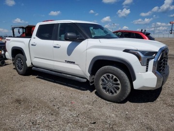 Toyota Tundra II 2024 Toyota Tundra 2024, 3.4L, 4x4, CREWMAX SR, od ubezpieczalni, zdjęcie 3