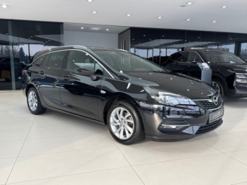 Opel Astra K Sportstourer Facelifting 1.2 Turbo 130KM 2022 Opel Astra Elegance / LED / CarPlay/Android Auto /, zdjęcie 4