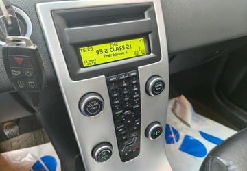 Volvo S40 II 1.6 D2 115KM 2011 Volvo S40 Volvo S40 D2 DRIVe Momentum Start-Stop 1.6 Diesel 115KM, zdjęcie 13