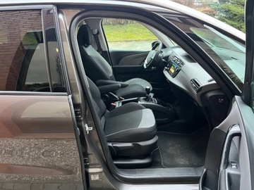 Citroen Grand C4 Picasso II Grand Picasso Facelifting 1.6 BlueHDi 120KM 2017 Citroen C4 Grand Picasso 1.6 diesel 120 KM 6 biegow 7 miejsc zarej w PL, zdjęcie 18