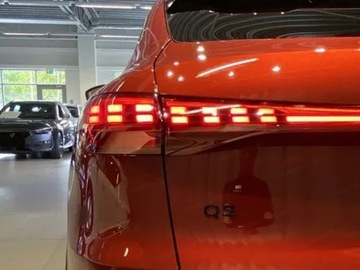 Audi 2025 AUDI Q5 TDI quattro Sportback S line Suv 2.0 204KM 2025, zdjęcie 17