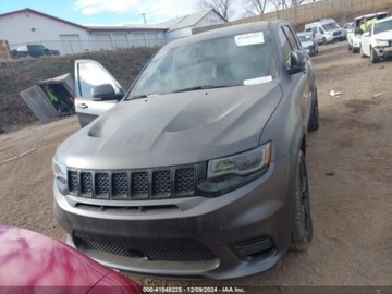 Jeep Grand Cherokee IV 2020 Jeep Grand Cherokee Srt 2020 6.4l 6.4 Benzyna 475KM, zdjęcie 6