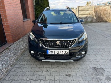 Peugeot 2008 I SUV Facelifting 1.2 PureTech 110KM 2019 Peugeot 2008 1.2 benzyna 110 KM automat kamera zarej w PL mozliwa zam, zdjęcie 4