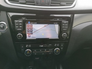 Nissan Qashqai II Crossover Facelifting 1.6 DiG-T 163KM 2018 Nissan Qashqai 1618 cm 163KM Klimarton Navi Kamera, zdjęcie 17