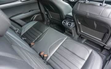 Alfa Romeo Stelvio SUV Facelifting 2.0 Turbo 280KM 2020 Alfa Romeo Stelvio Alfa Romeo Stelvio Veloce GWARANCJA do 2030 2.0 Benzyna, zdjęcie 33