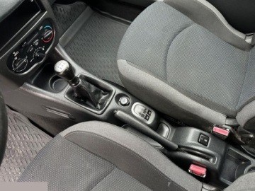 Peugeot 206 Hatchback 5d + 1.4 75KM 2010 Peugeot 206 plus 1.4 benzyna 75KM 2010r, zdjęcie 18