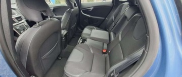 Volvo V40 II Cross Country D2 115KM 2014 Volvo V40 Volvo V40 D2 Momentum 1.6 Diesel 115KM, zdjęcie 26