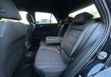 Volkswagen T-Roc I SUV 1.5 TSI ACT 150KM 2020 Volkswagen T-Roc Premium Pakiety, ACC, Czujniki parkowania, Asystenci, Be, zdjęcie 18