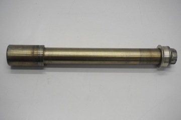 SUZUKI GSX-R 1000 K9-L6 ПЕРЕДНЯЯ ОСЬ