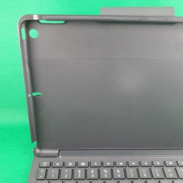 ЧЕХОЛ-КЛАВИАТУРА LOGITECH SLIM FOLIO APPLE для iPad 5–7