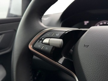 Skoda Karoq Crossover Facelifting 1.5 TSI ACT 150KM 2024 Skoda Karoq tempomat, pakiet winter, czujniki parkowania 1.5 Benzyna 150KM, zdjęcie 15