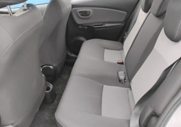 Toyota Yaris III Hatchback 5d Facelifting 2017 1.5 Dual VVT-iE 111KM 2018 Toyota Yaris 2018r, 1.5 Benzyna. Uszkodzony przod. 1.5 Benzyna 112KM, zdjęcie 8