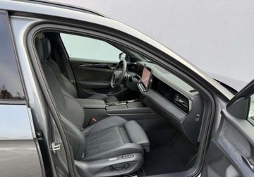 Volkswagen Passat B9 2024 Volkswagen Passat Variant 2.0TSI 264KM R-Line 4Motion Salon PL Panorama Ma, zdjęcie 11