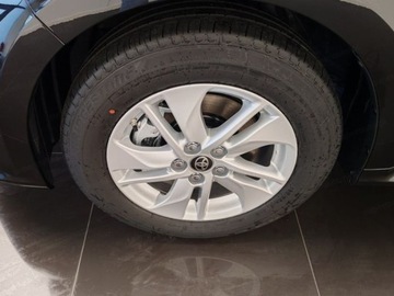 Toyota Yaris IV Hatchback Facelifting 1.5 Hybrid Dynamic Force 116KM 2025 Comfort 1.5 Hybrid 116KM | Tempomat adaptacyjny!, zdjęcie 12