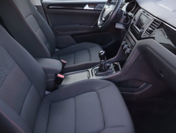 Volkswagen Golf Sportsvan Sportsvan 2.0 TDI BlueMotion Technology 150KM 2017 VW Golf Sportsvan 2.0 TDI, Navi, Klima, zdjęcie 8