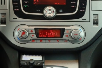 Ford Kuga I 2008 Ford Kuga 2.0 TDCi, Klima, Klimatronic, Tempomat, zdjęcie 10